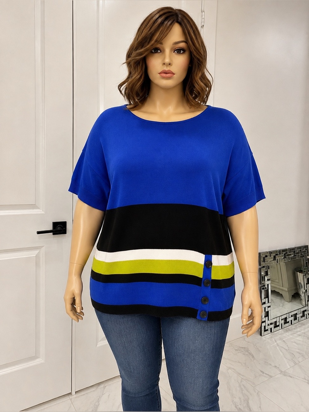 Cable & Gauge Women’s Royal Blue Colorblock Knit Top Size M